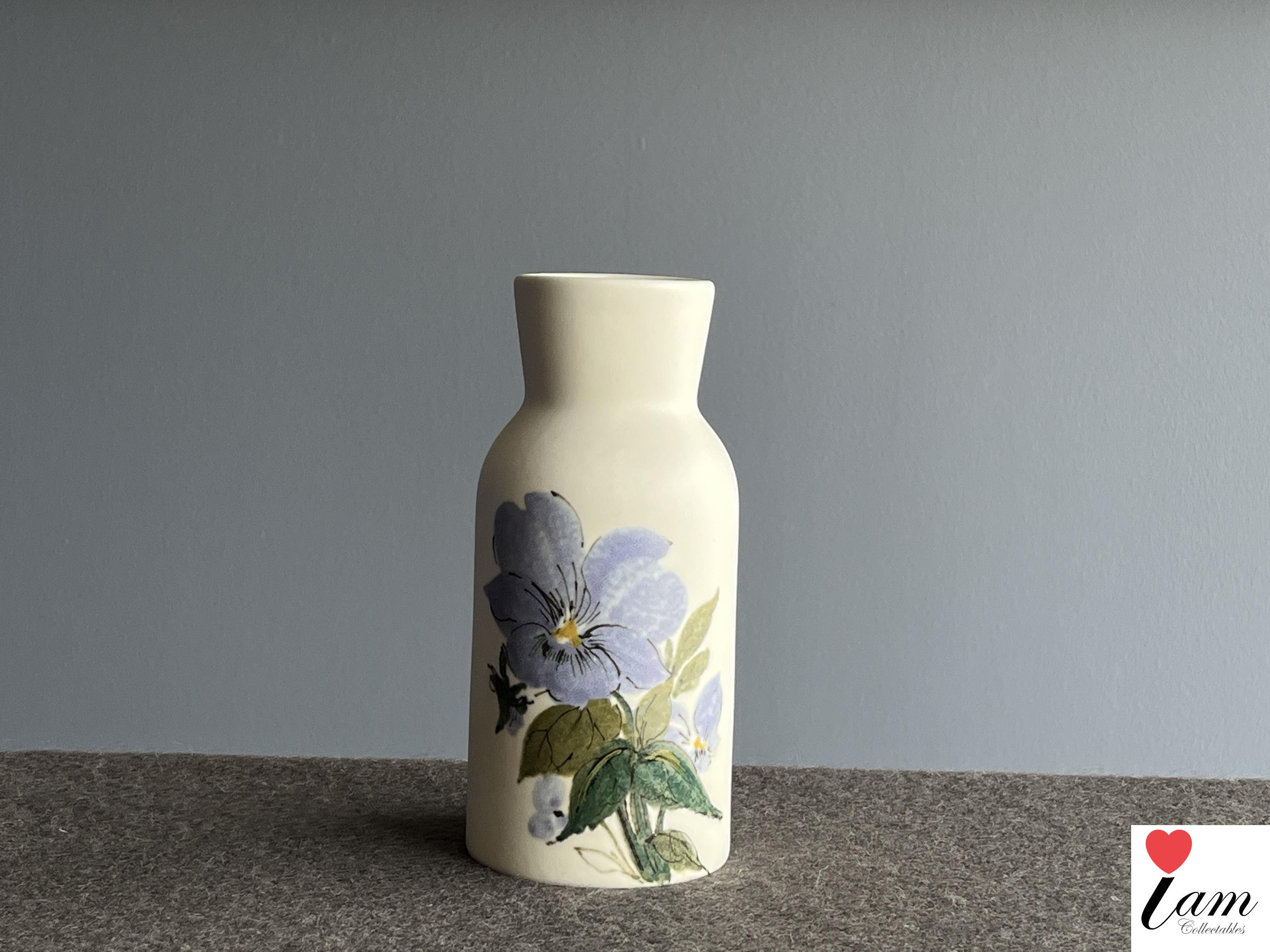 Arabia HLA vase handpainted – I am collectables